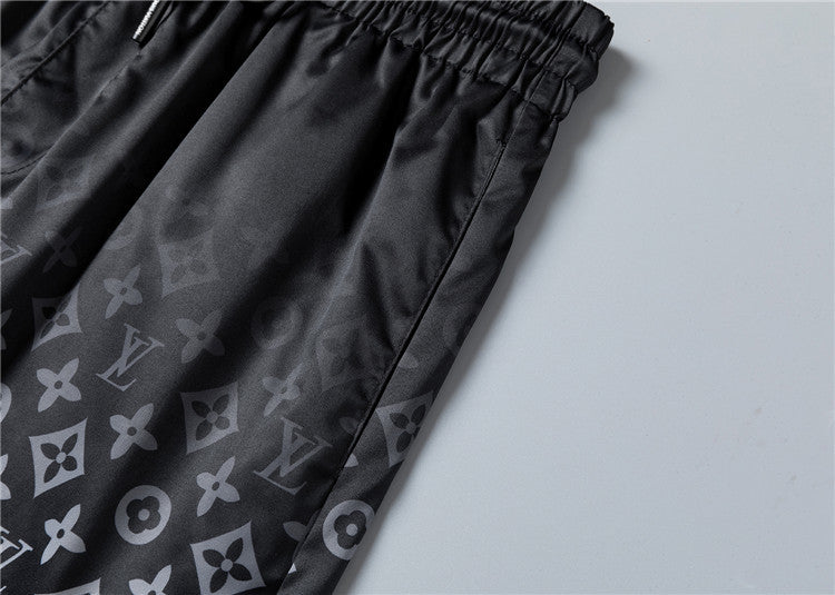 Lv Monogram