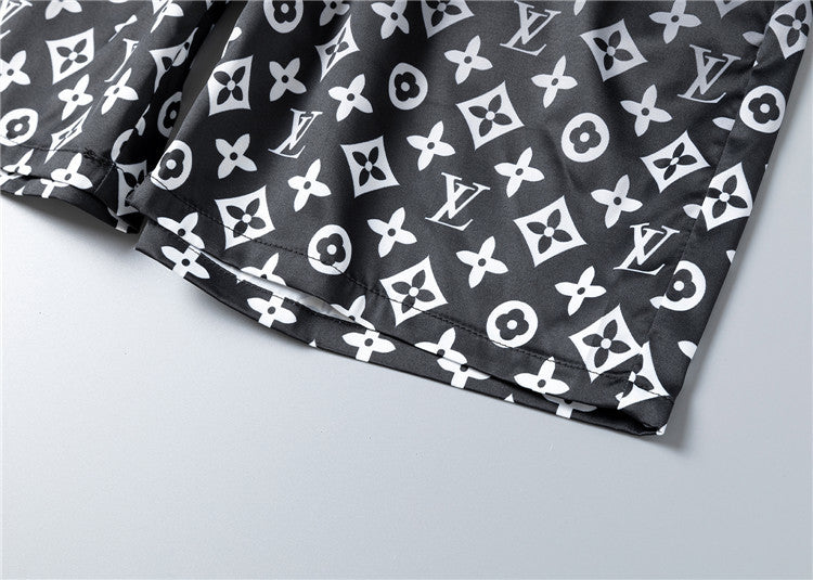 Lv Monogram